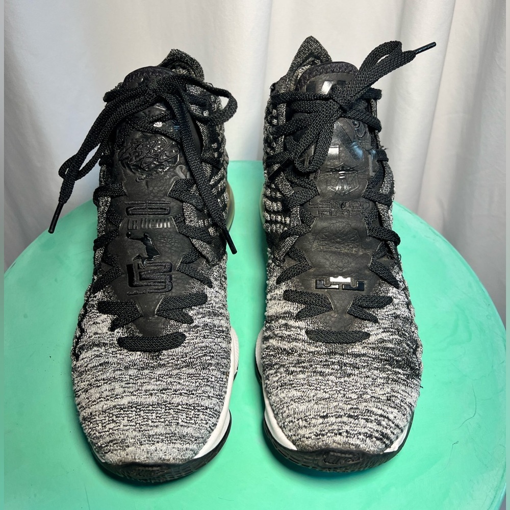 Nike Lebron 17 XVII In The Arena Black White | Men’s 9 - Picture 4 of 14